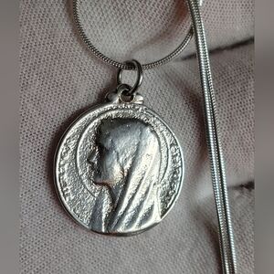 VTG Sterling Silver - Catholic Our Lady of Lourdes Necklace Pendant 4.5g + Chain